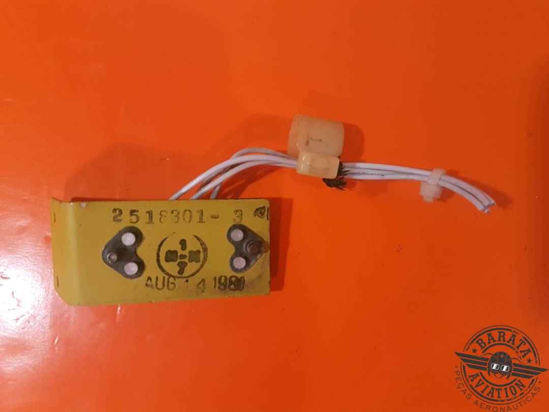 2518301-3 Bombardier - Bracket Assy