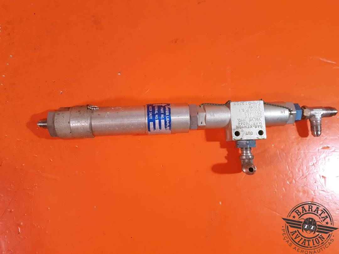 2SV0413 Gar-Kenyon Hydraulic Shuttle Valve Assy