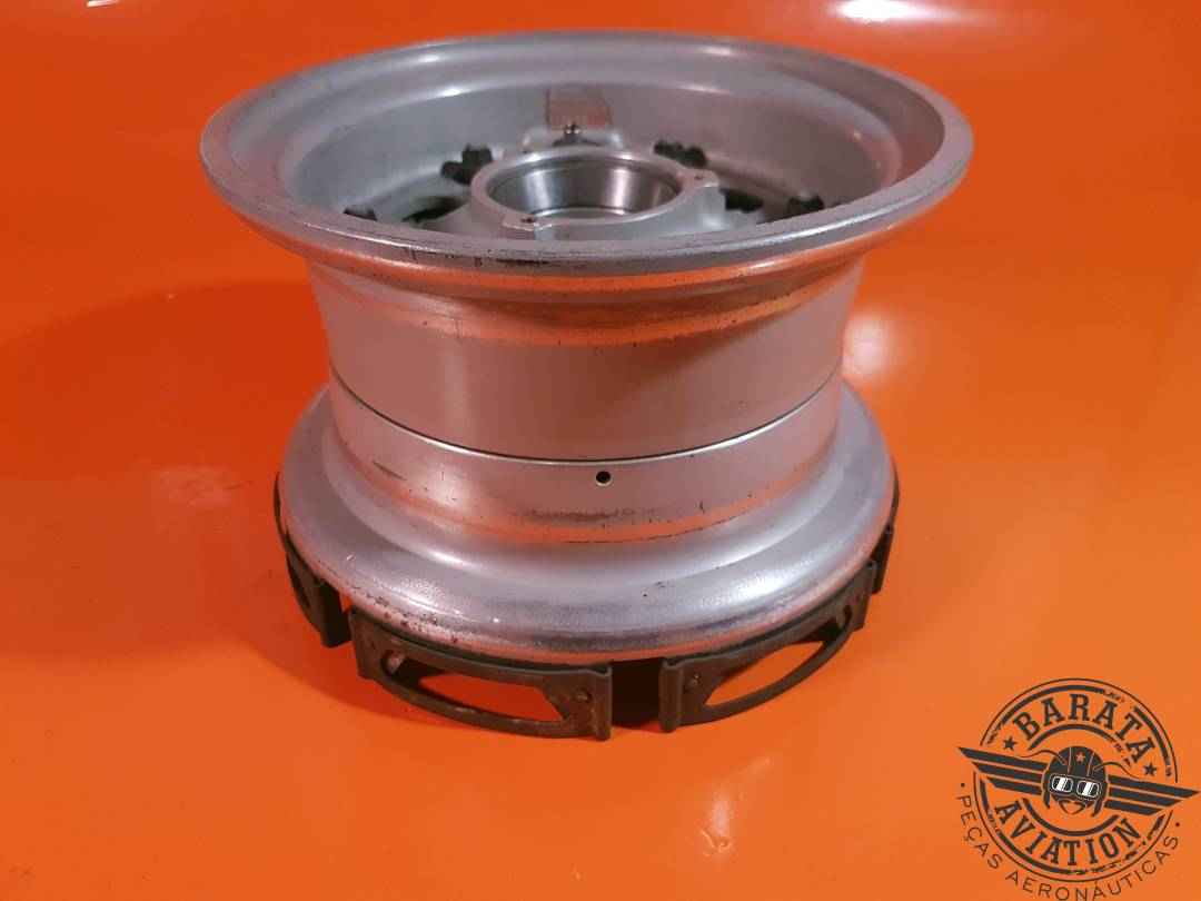 5004913-6  Learjet Landing Gear Wheel Assy - Size: 18x5.5