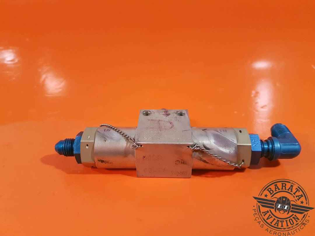 2SV0413 Gar-Kenyon Hydraulic Shuttle Valve Assy