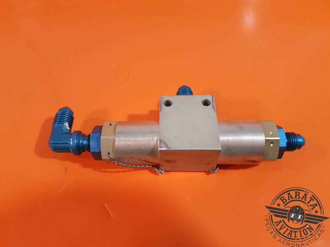 2SV0413 Gar-Kenyon Hydraulic Shuttle Valve Assy