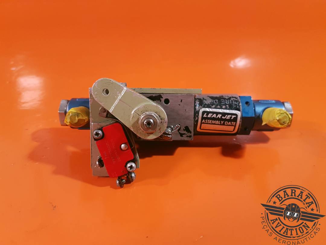 2380059-16 Learjet Parking Brake Valve Assy