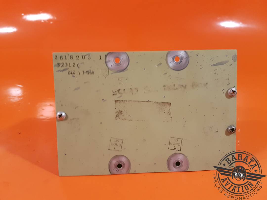 2618268-16 Interruptor de sentadilla del relé del panel Learjet