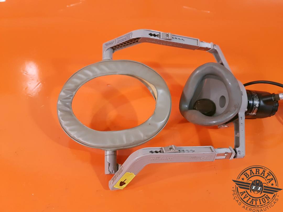 112145A Conjunto de regulador y detector de oxígeno para máscara Puritan (agrietado)
