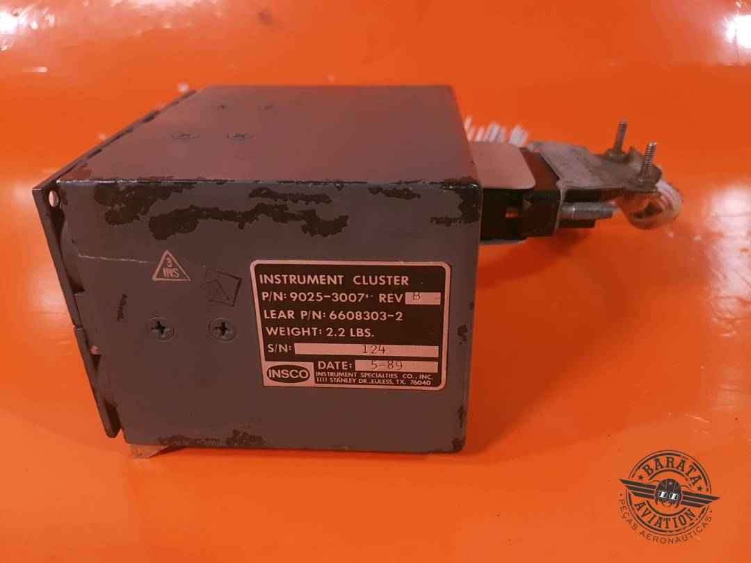 6608303-2 Lear Jet Instrument Cluster Box - Indicadores não estão inclusos
