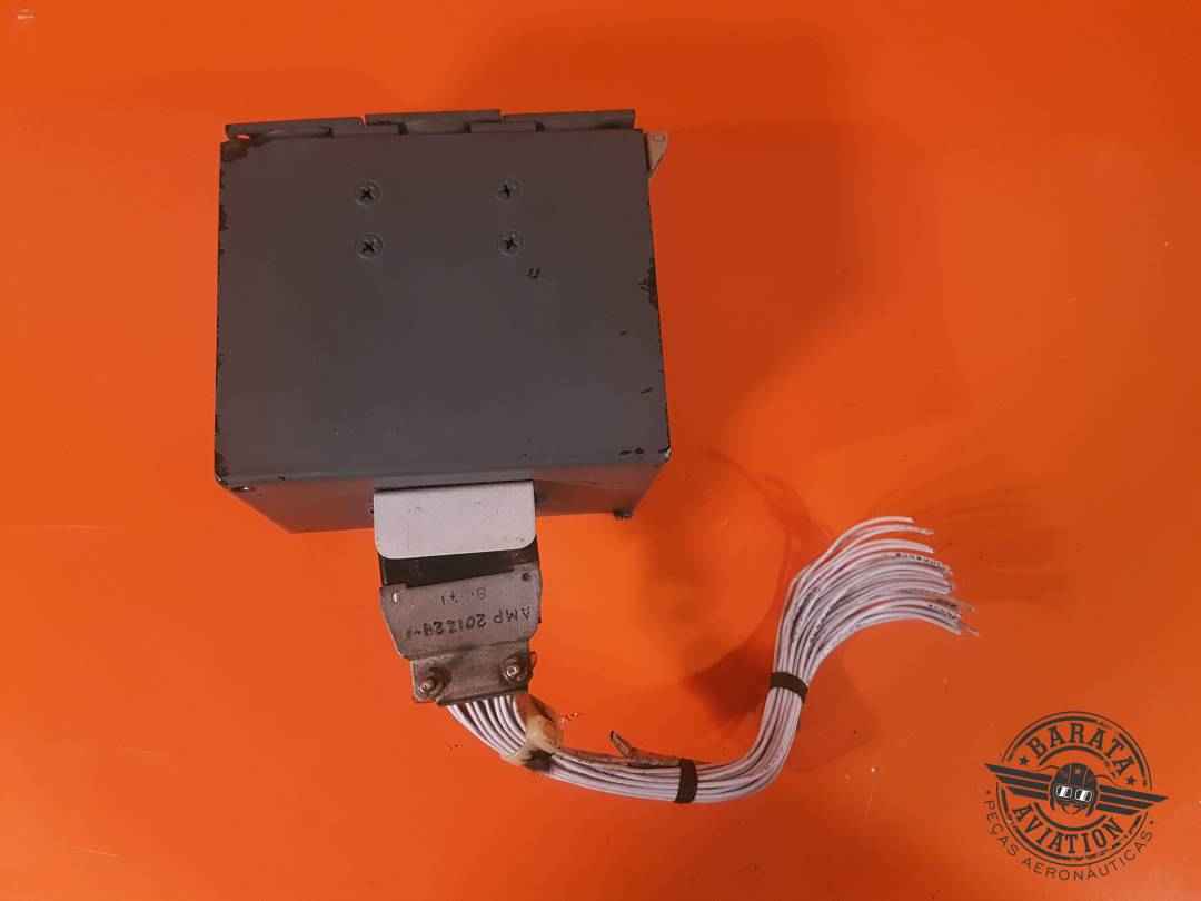 6608303-2 Lear Jet Instrument Cluster Box - Indicadores não estão inclusos