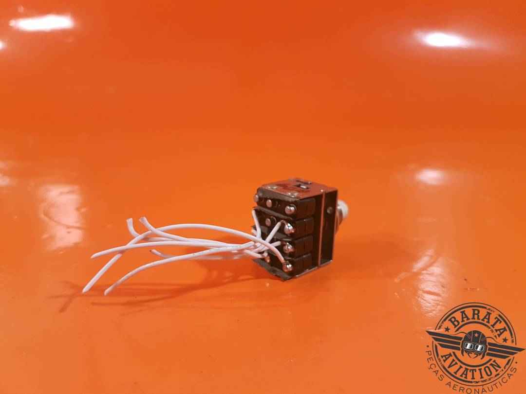 4PB363 .Microswitch Pushbutton Switch