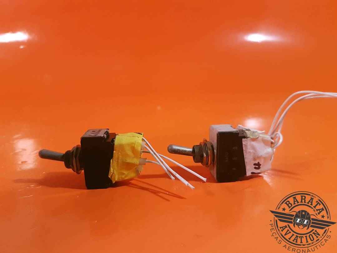 Kit Of 2 Toggle Switches