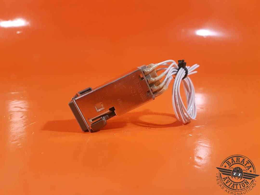 90EA1C3F3J1(A)L1N1R38 - Top Master Warning Switch