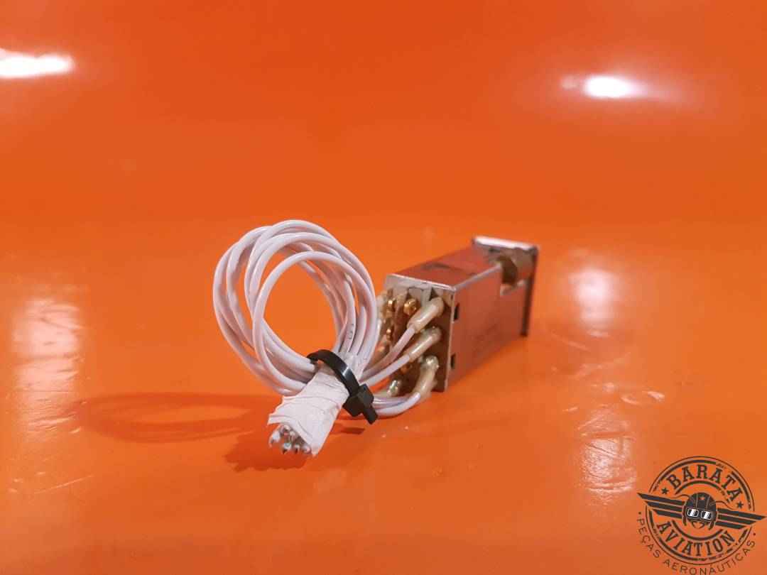 90EA1C3F3J1(A)L1N1R38 - Eaton Master Warning Switch