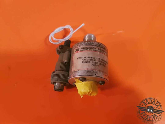 E45C-47  Precision Absolute Pressure Switch - w/ connector 