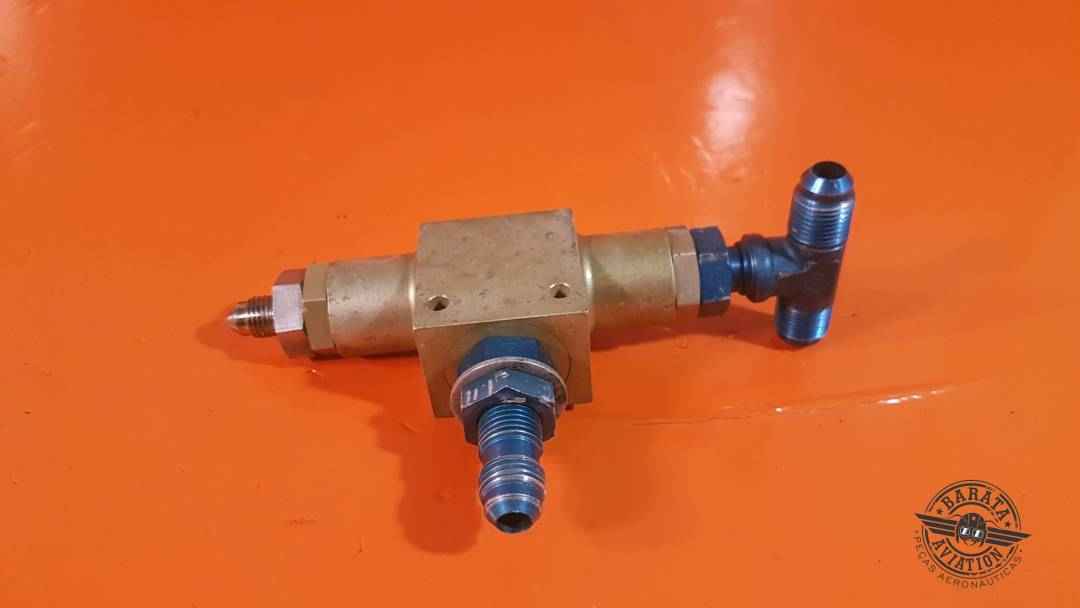 2SV0614   Gar-Kenyon Hydraulic Shuttle Valve Assy