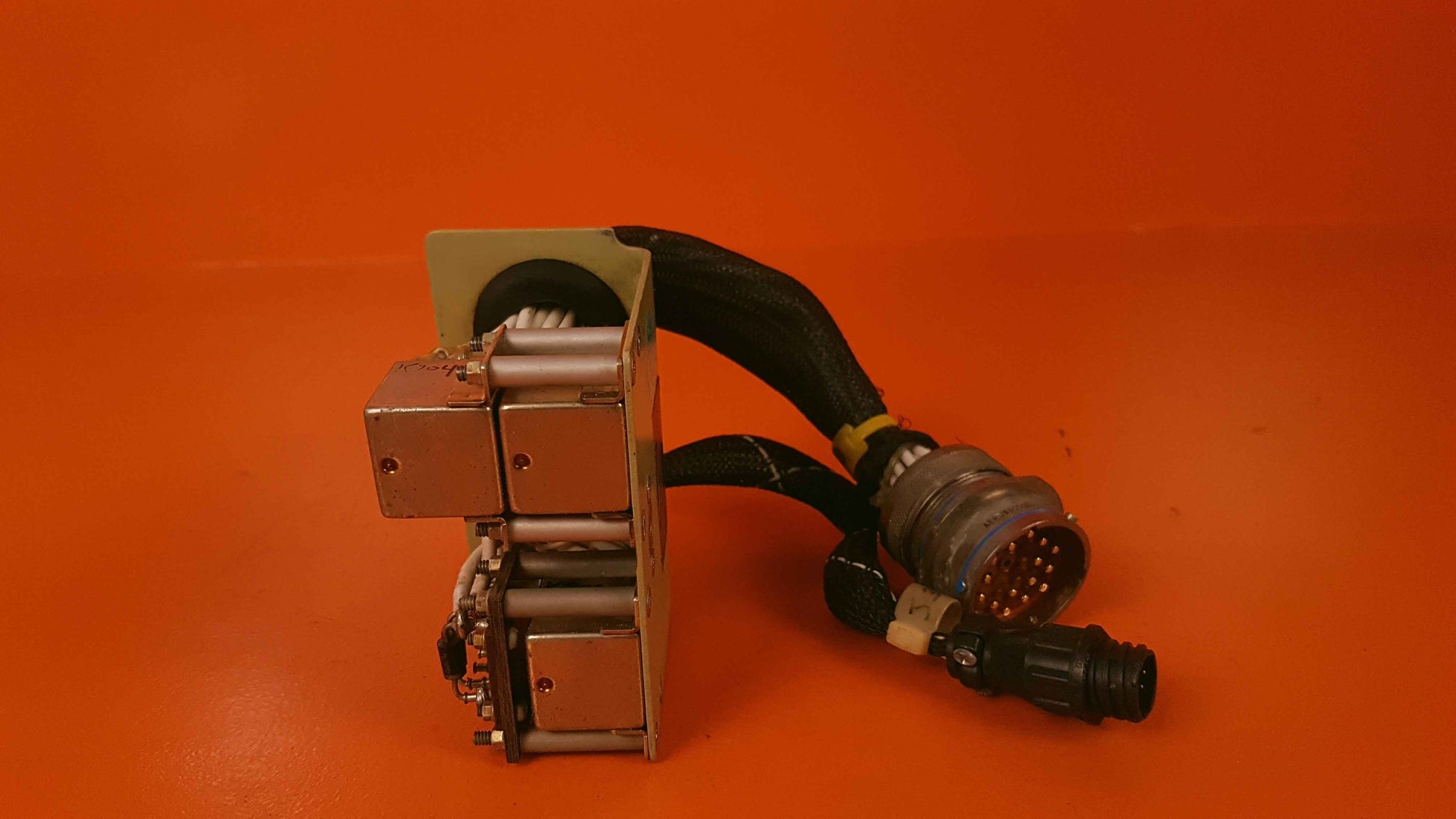 3118438-2 Learjet R/H Relay Box Assembly