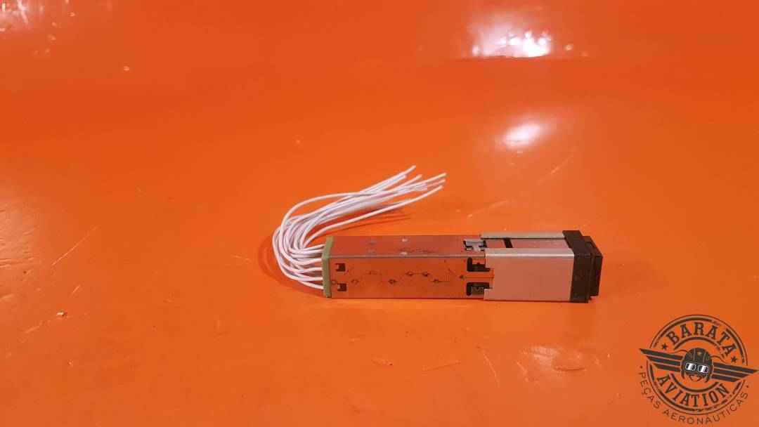 10648   Jay-El Illuminated Pushbutton Switch