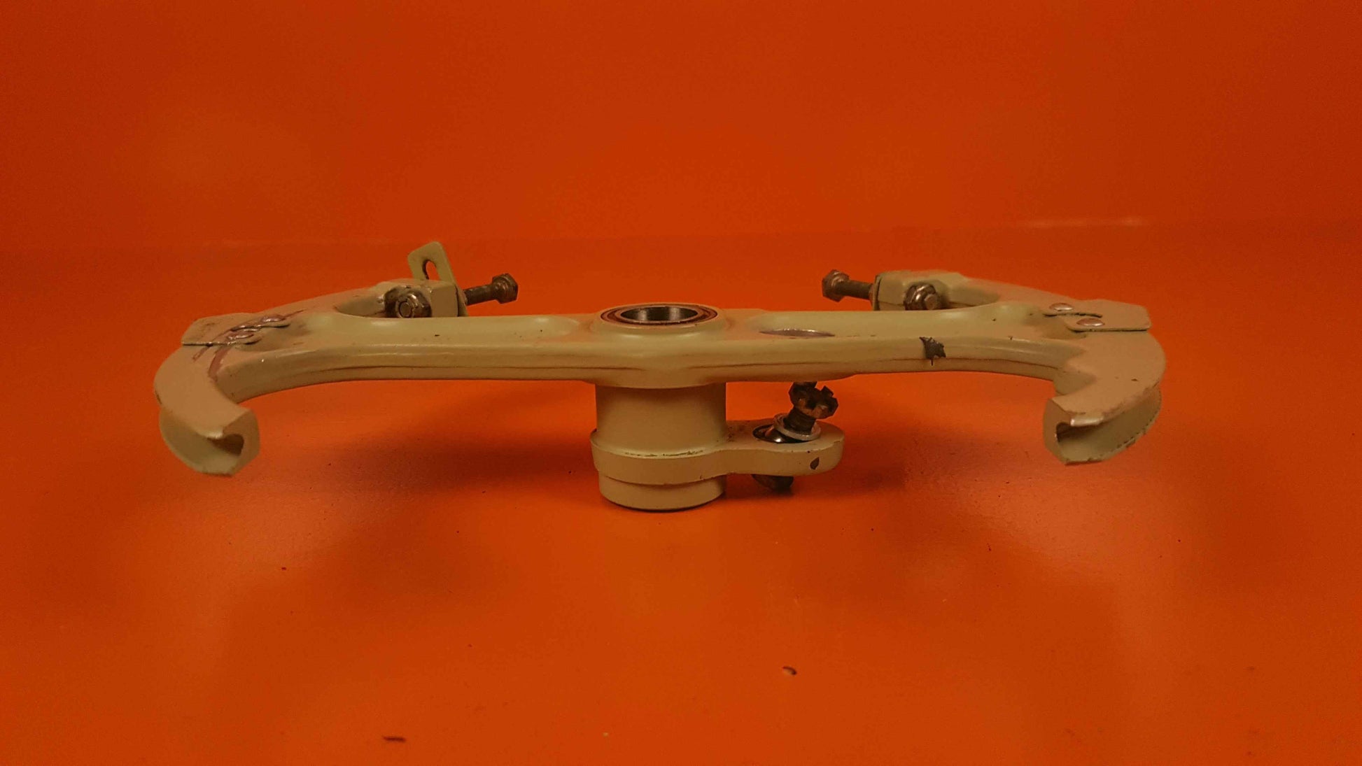 2315147-3 Learjet Sector Assy