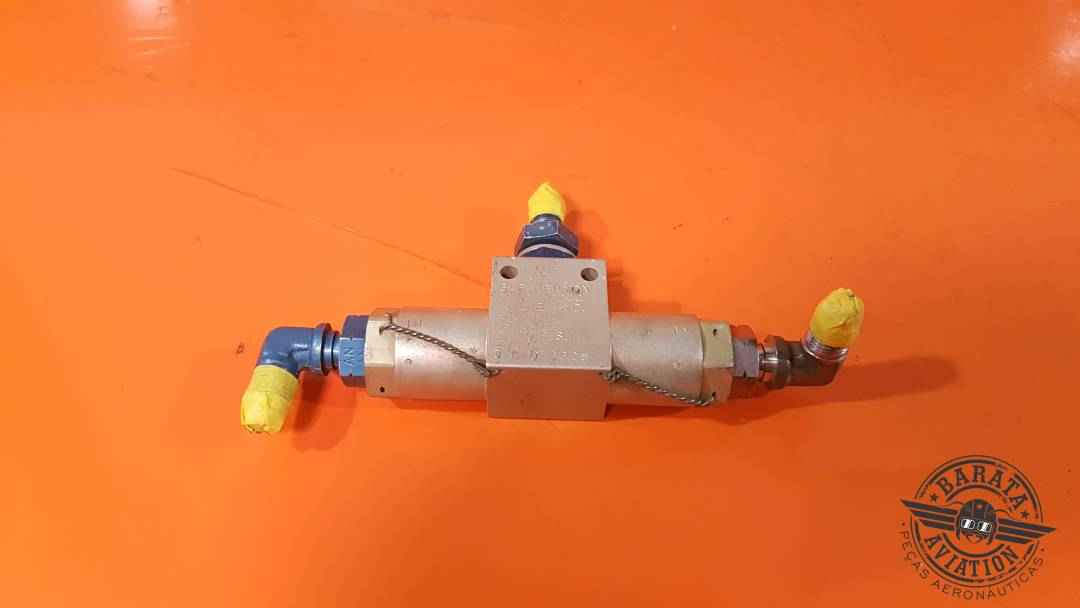 2SV0413 Gar-Kenyon Hydraulic Shuttle Valve Assy