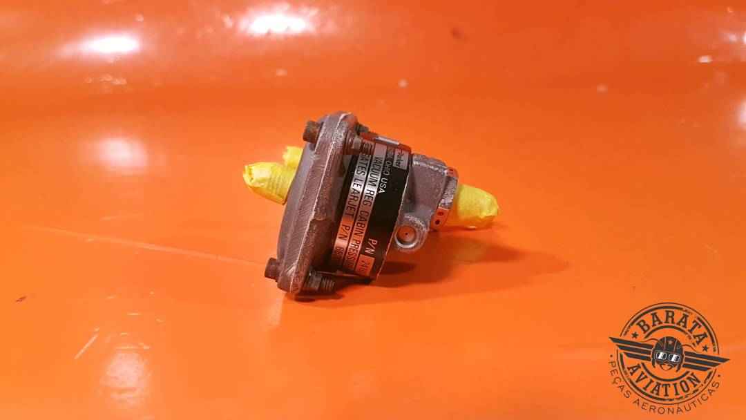 6600204-1 Gates Learjet Vacuum Regulator Assy