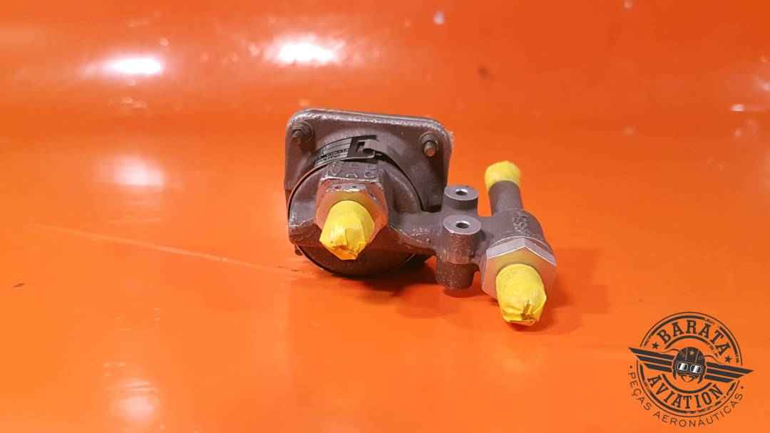 6600204-1 Gates Learjet Vacuum Regulator Assy