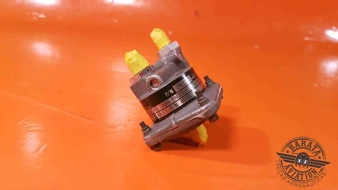 6600204-1 Gates Learjet Vacuum Regulator Assy