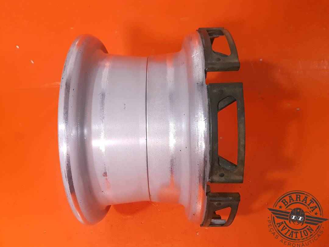5004913-6 Learjet Landing Gear Wheel Assy - Size: 18x5.5