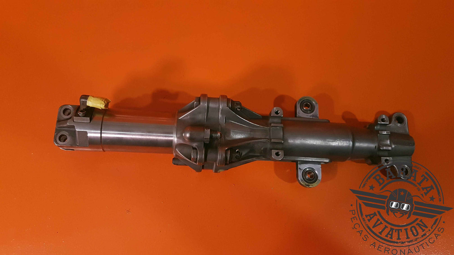 4953502-7  Learjet Thrust Reverser Actuator Assy