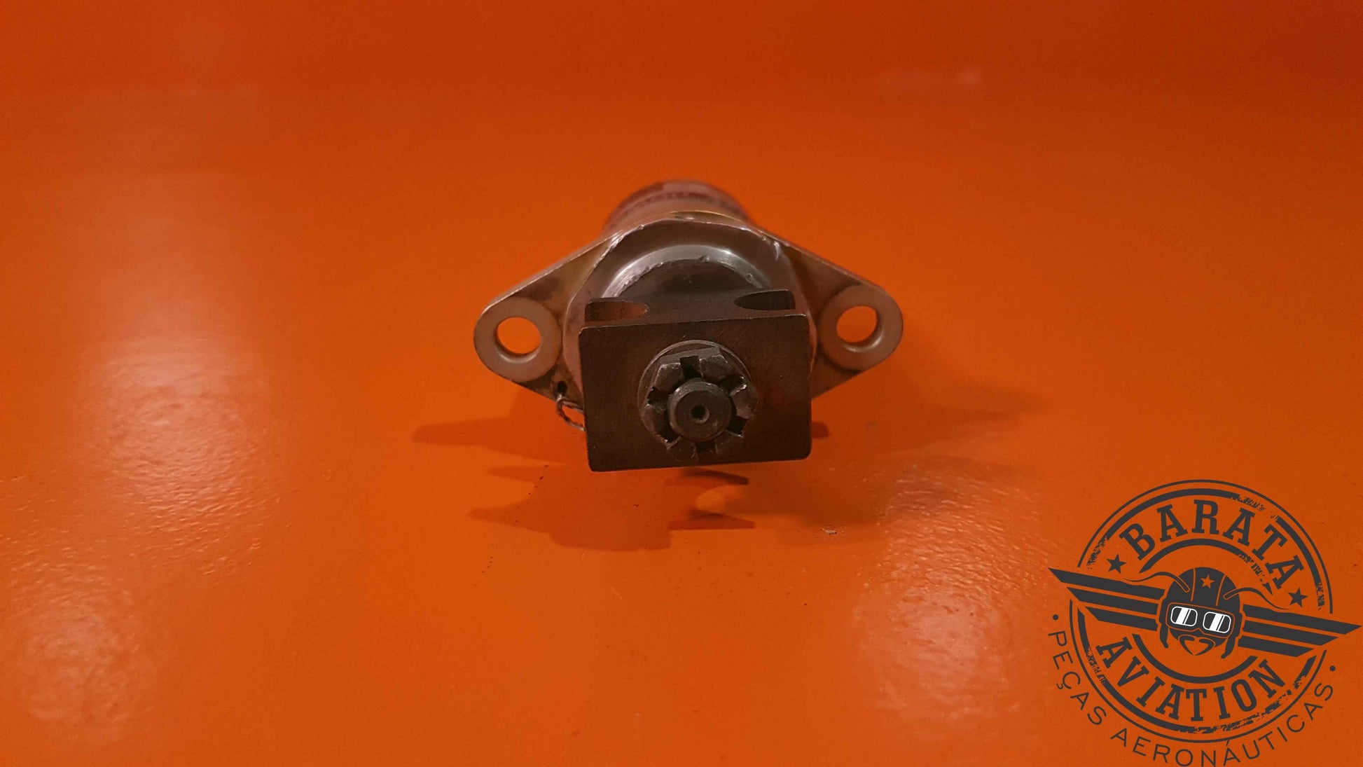 4953503-11 Dee Howard Latch Actuador Assy