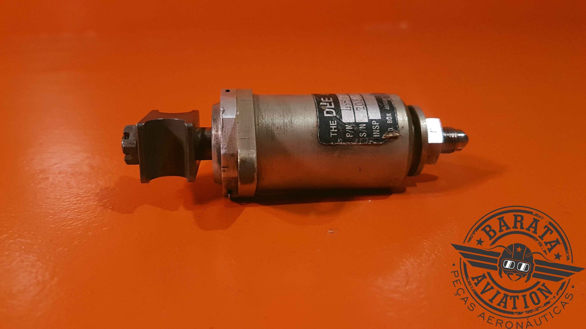 4953503-11 Dee Howard Latch Actuador Assy