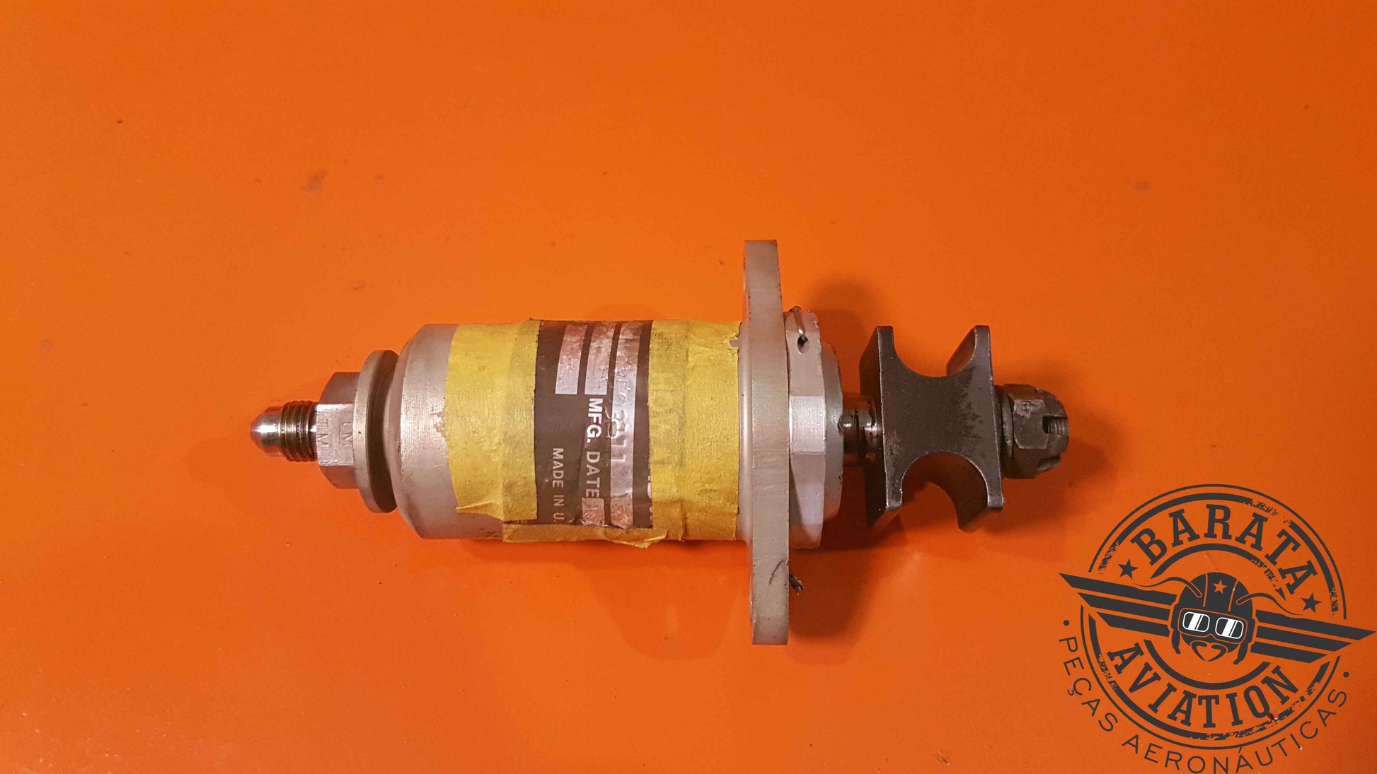 4953503-11 Dee Howard Latch Actuador Assy