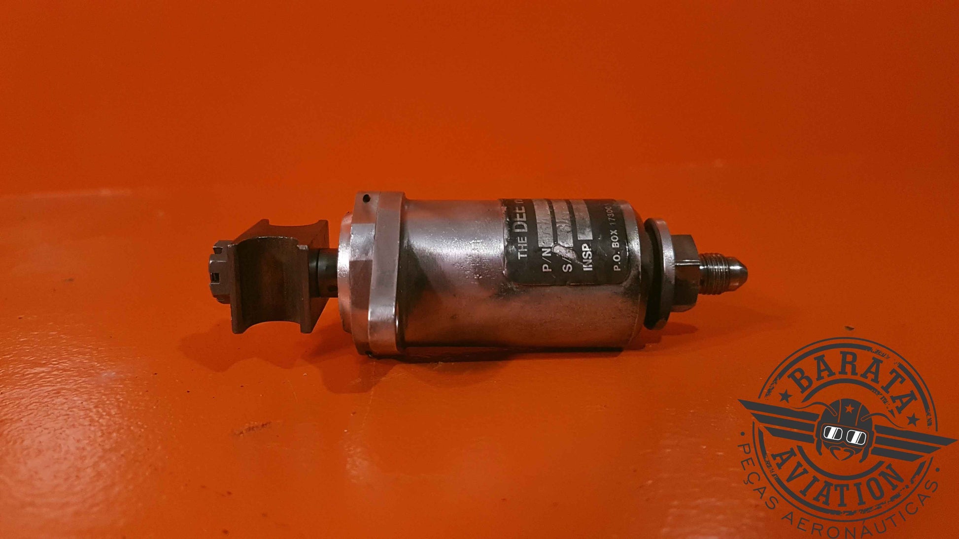 4953503-11 Dee Howard Latch Actuador Assy
