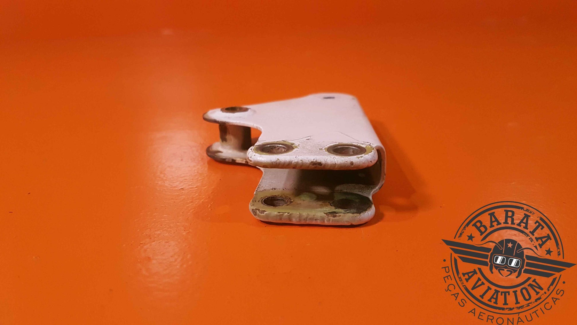 2422511-32 Learjet Arm Weld Assy