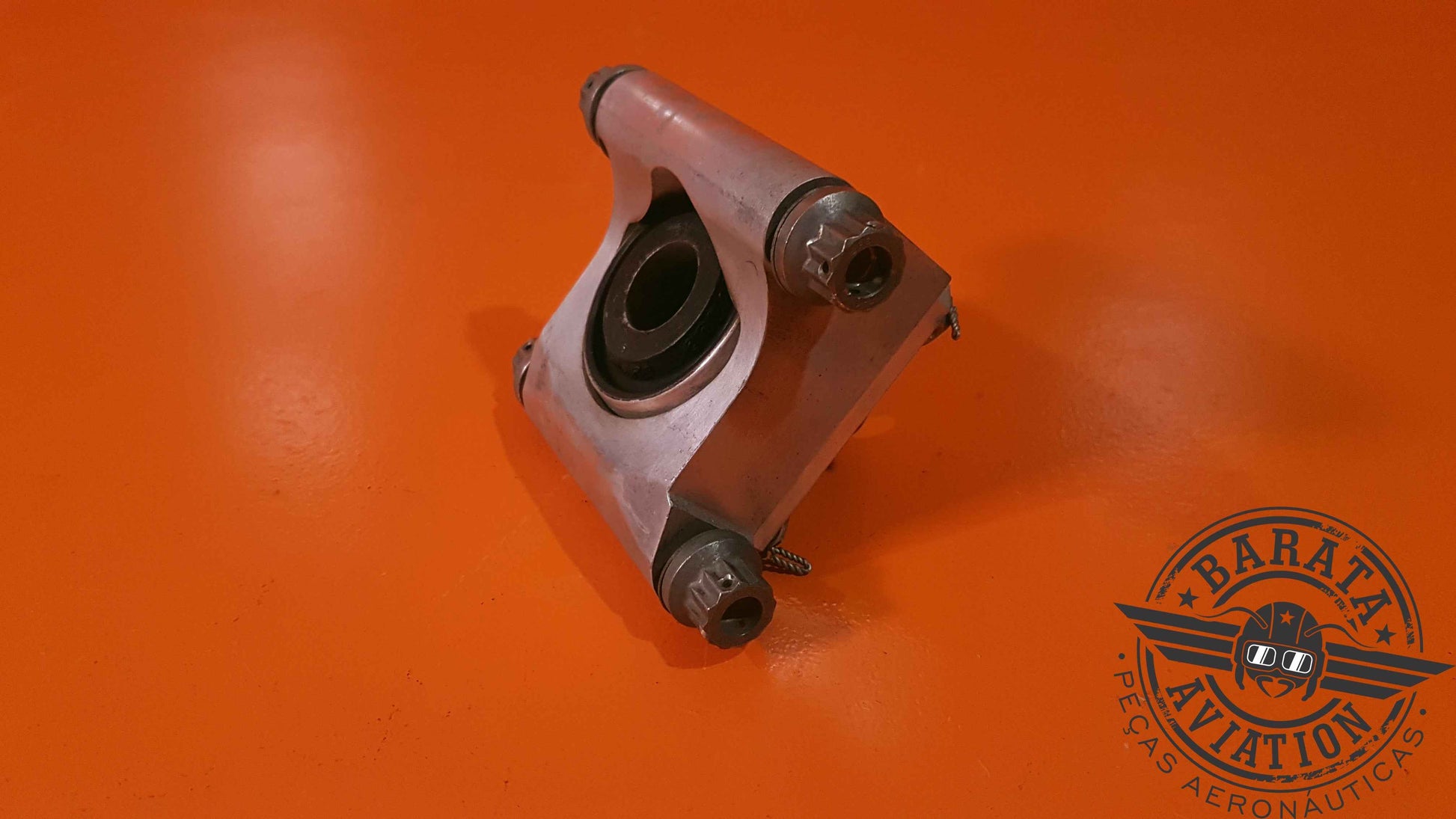 LM-833-3   Lord Erie Cover Mount