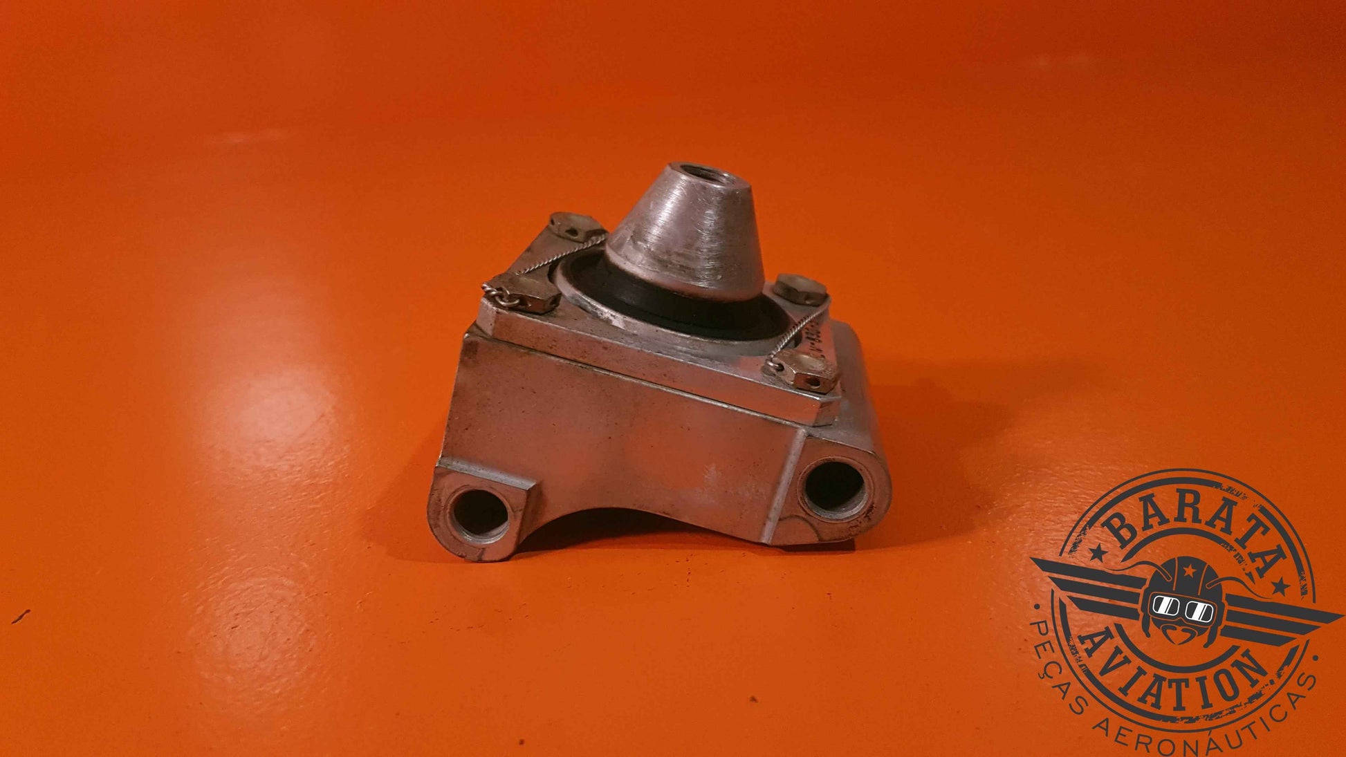 LM-833-3   Lord Erie Cover Mount