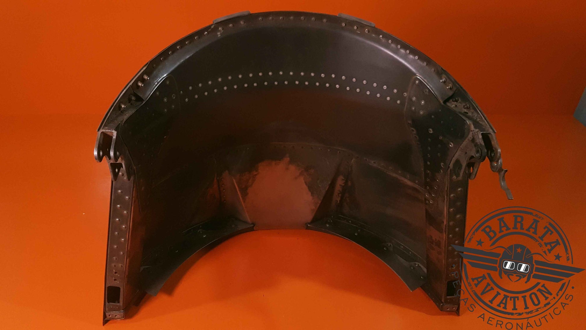 4953107-1 Learjet  R/H Thrust Reverser Bucket