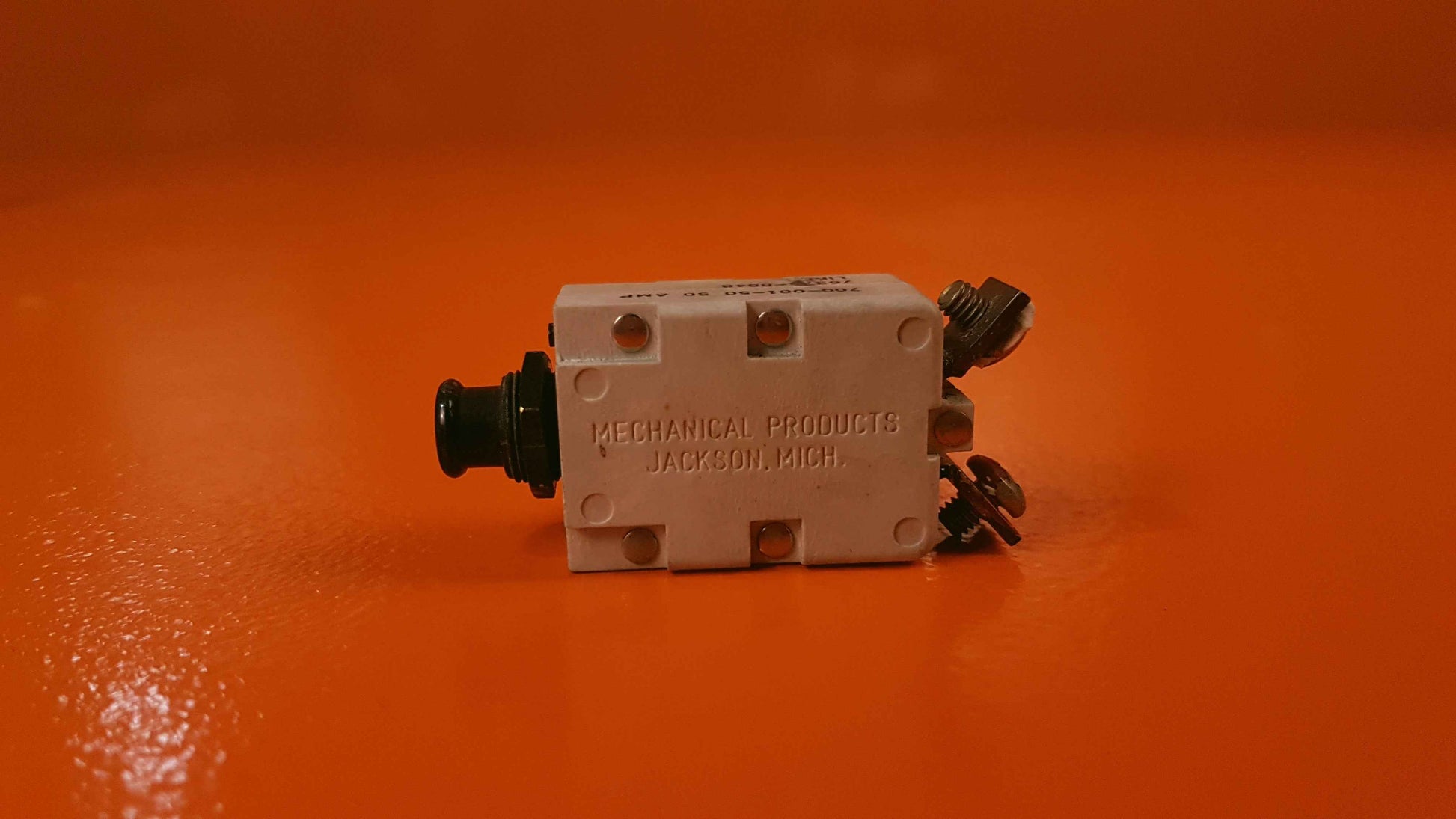700-001-50 Mechanical Products Circuit Breaker