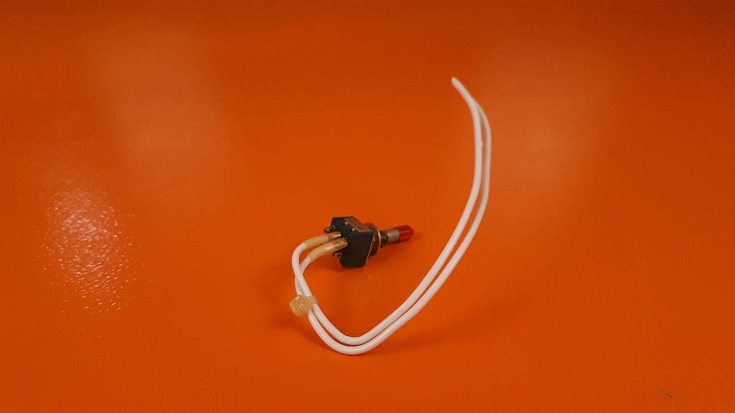 8E2011 Fujisoku Toggle Switch