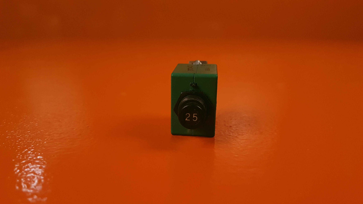 3TC14-25 Klixon Circuit Breaker