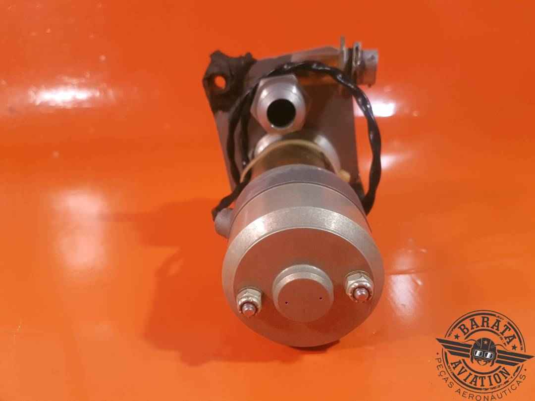 1C7-17 Airborne Fuel Pump Assy - w/ connector 