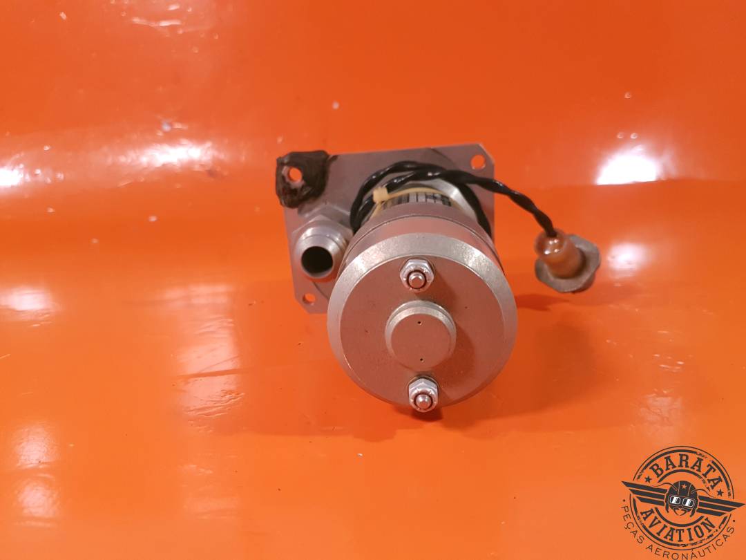 Conjunto de bomba de combustible de refuerzo aerotransportada 1C7-17 (con conector)