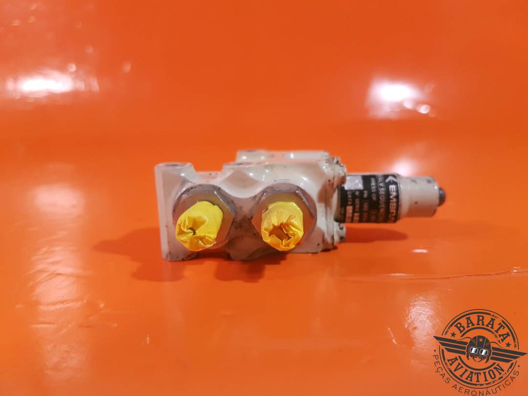120-32943-001 Embraer Sequence Valve