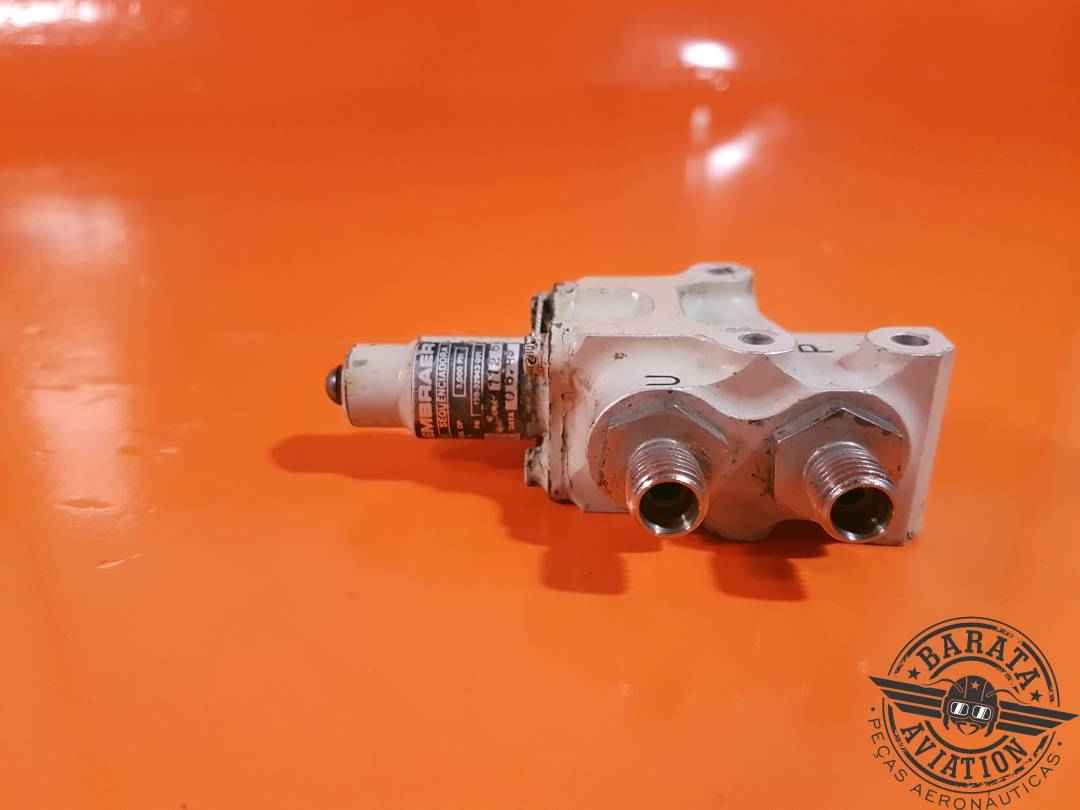 120-32943-001 Embraer Sequence Valve Assy - 3000 psi 