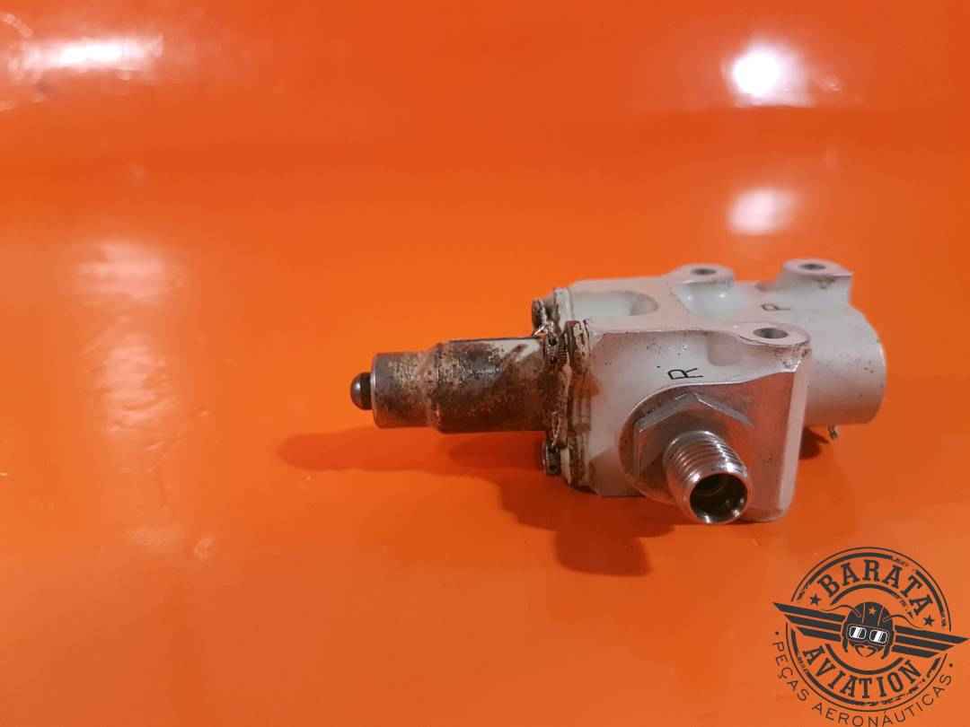 120-32943-001 Embraer Sequence Valve Assy - 3000 psi