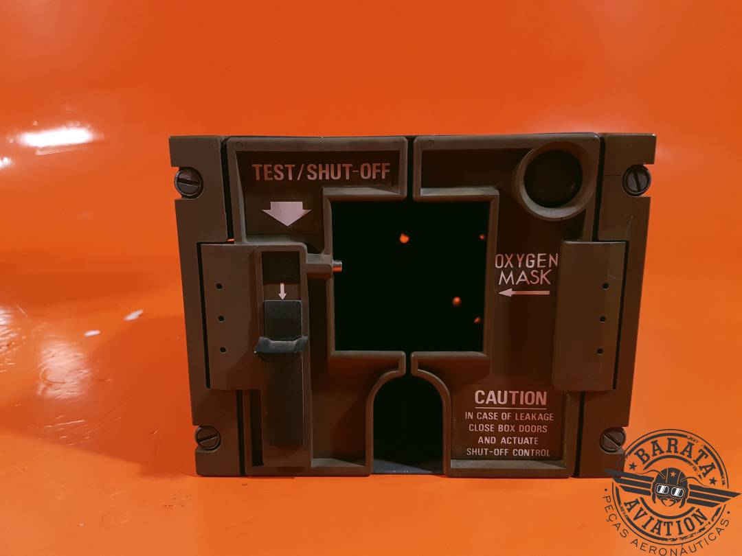 XP138-2 Flight Crew Mask Stowage