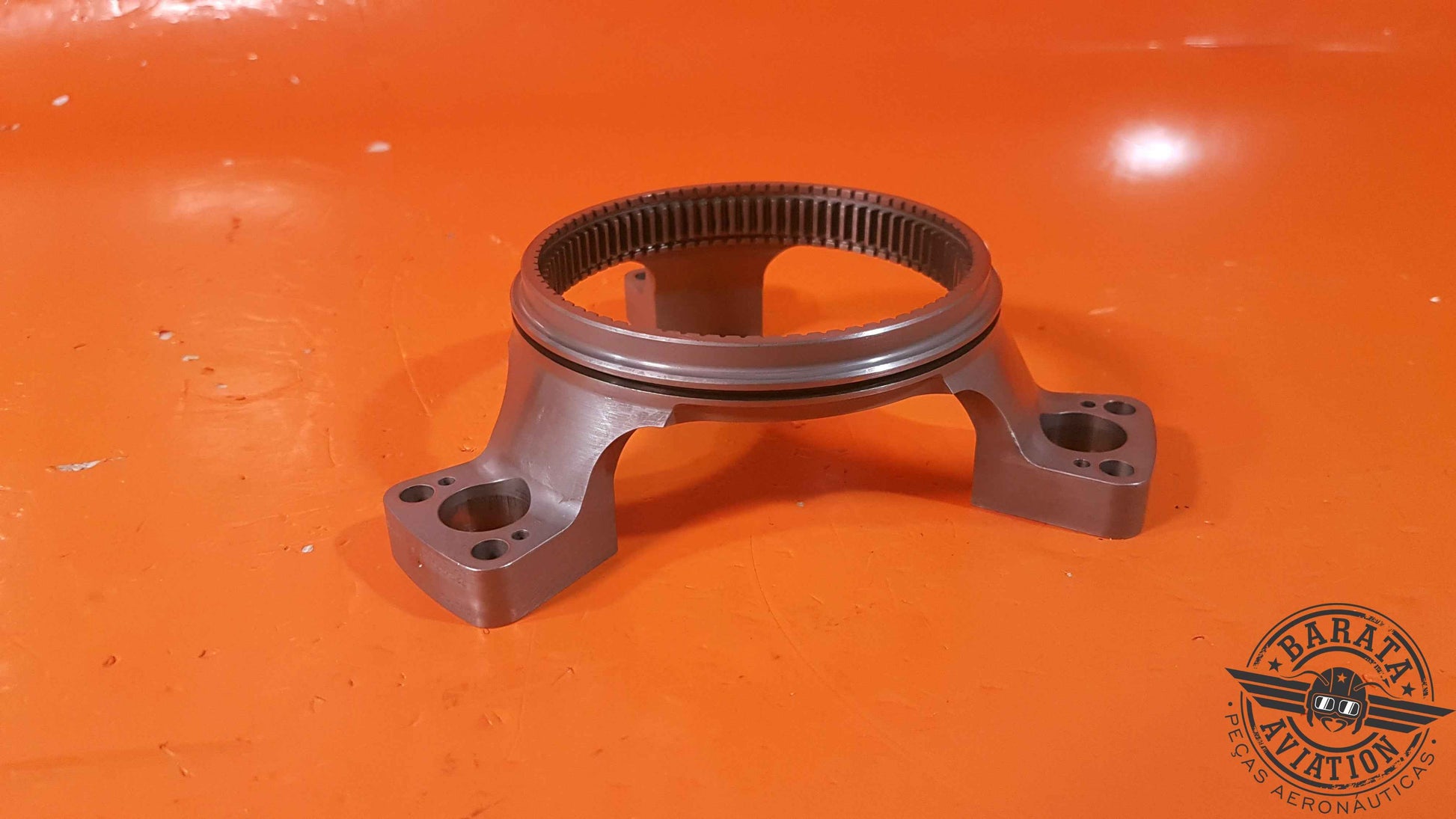 3058506-01   Pratt & Whitney Carrier