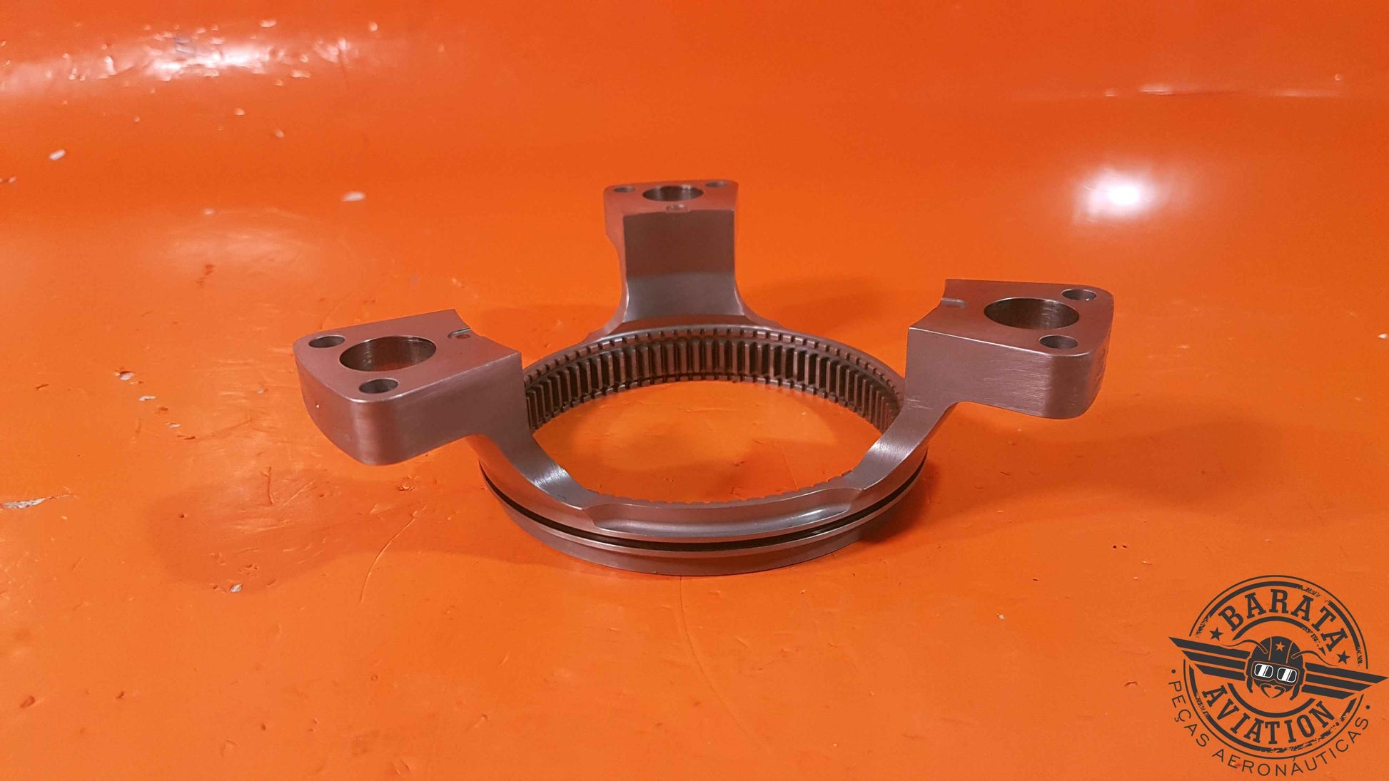 3058506-01   Pratt & Whitney Carrier