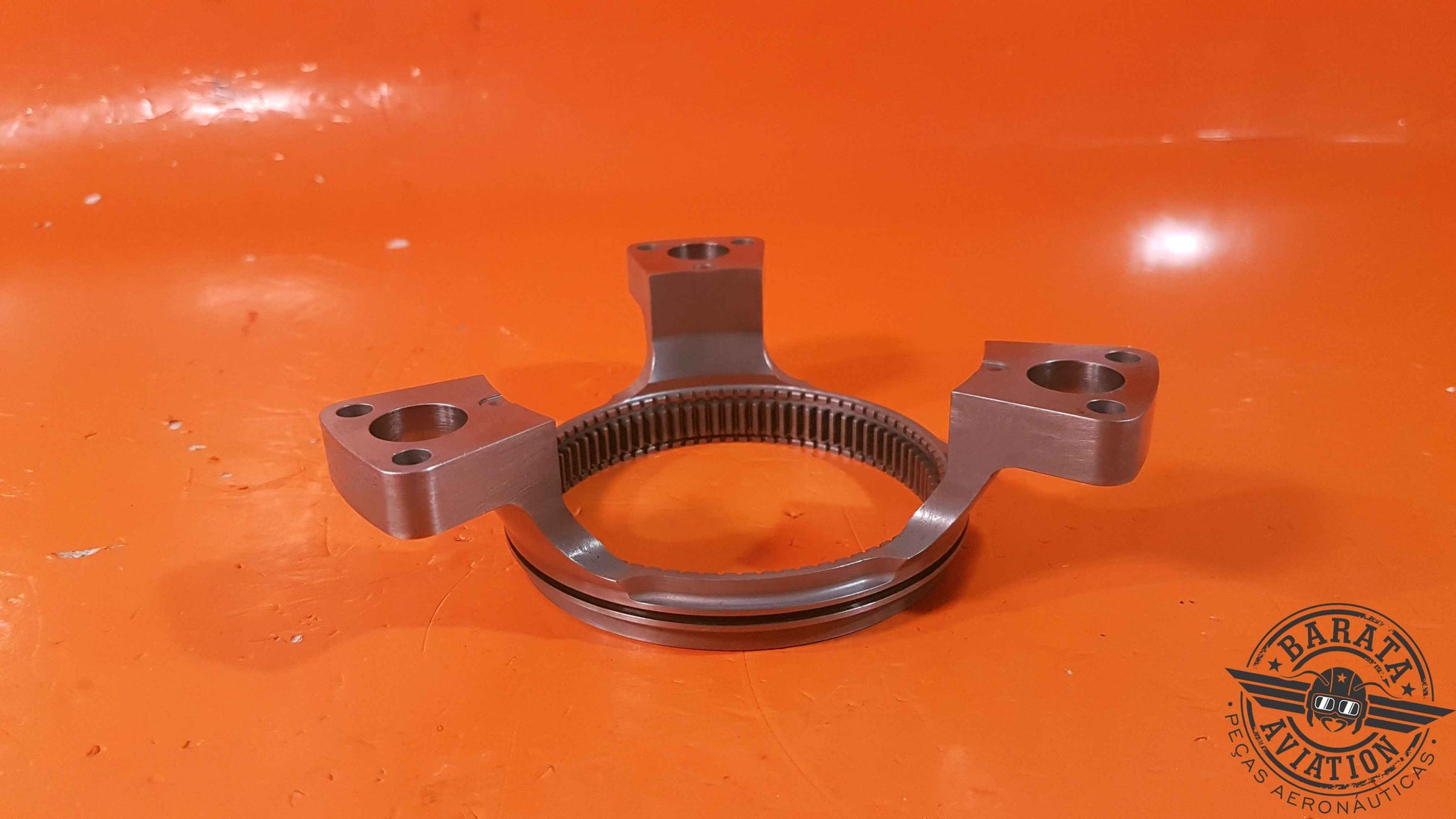 3058506-01   Pratt & Whitney Carrier