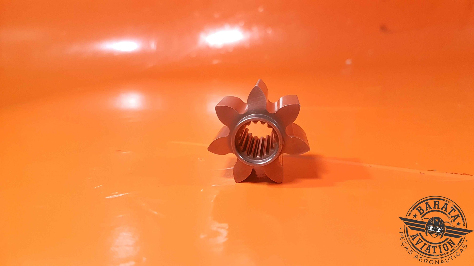 3059915-01   Pratt & Whitney Gearshaft