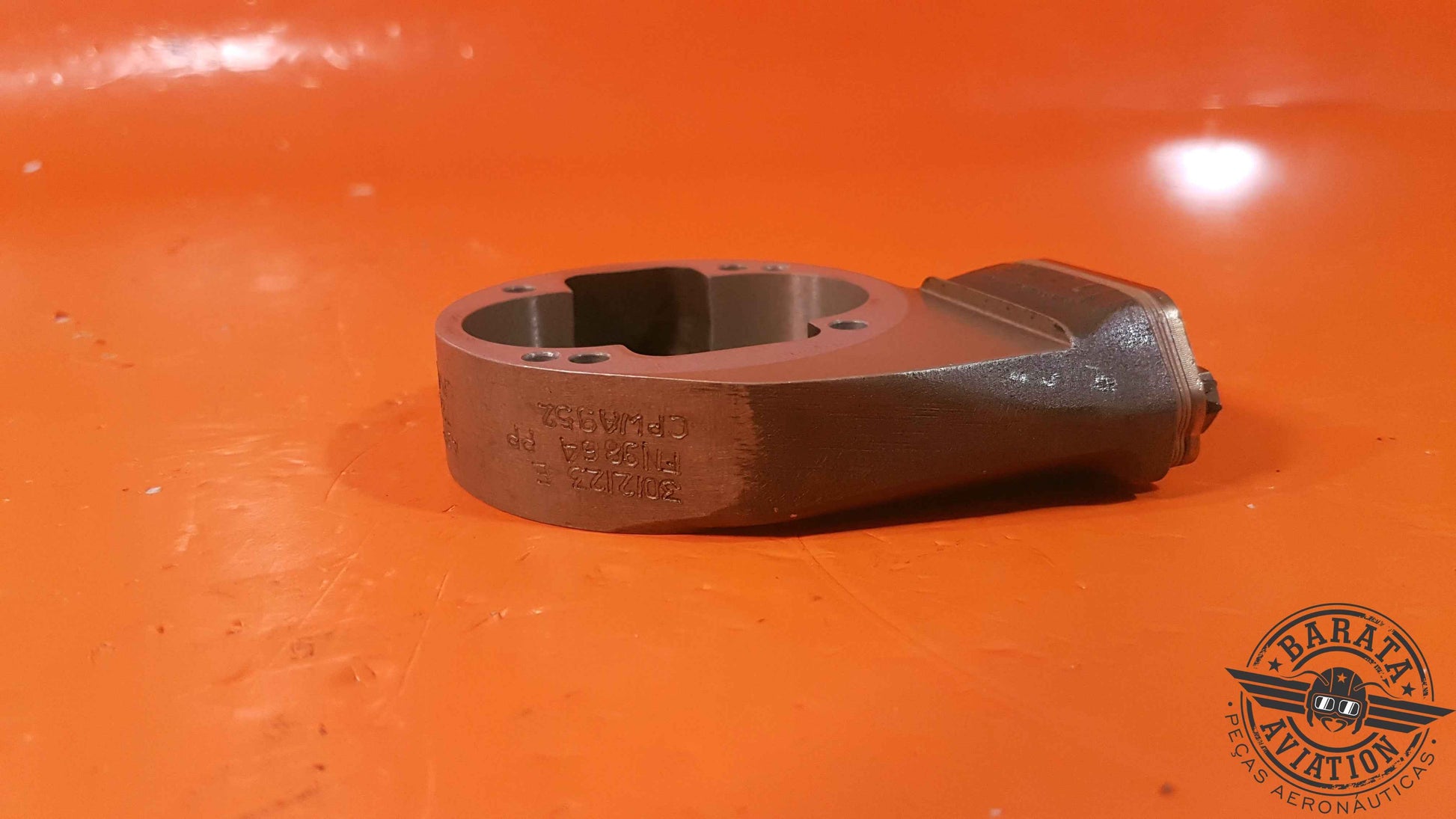 3012123   Pratt & Whitney Main Scaven Housing