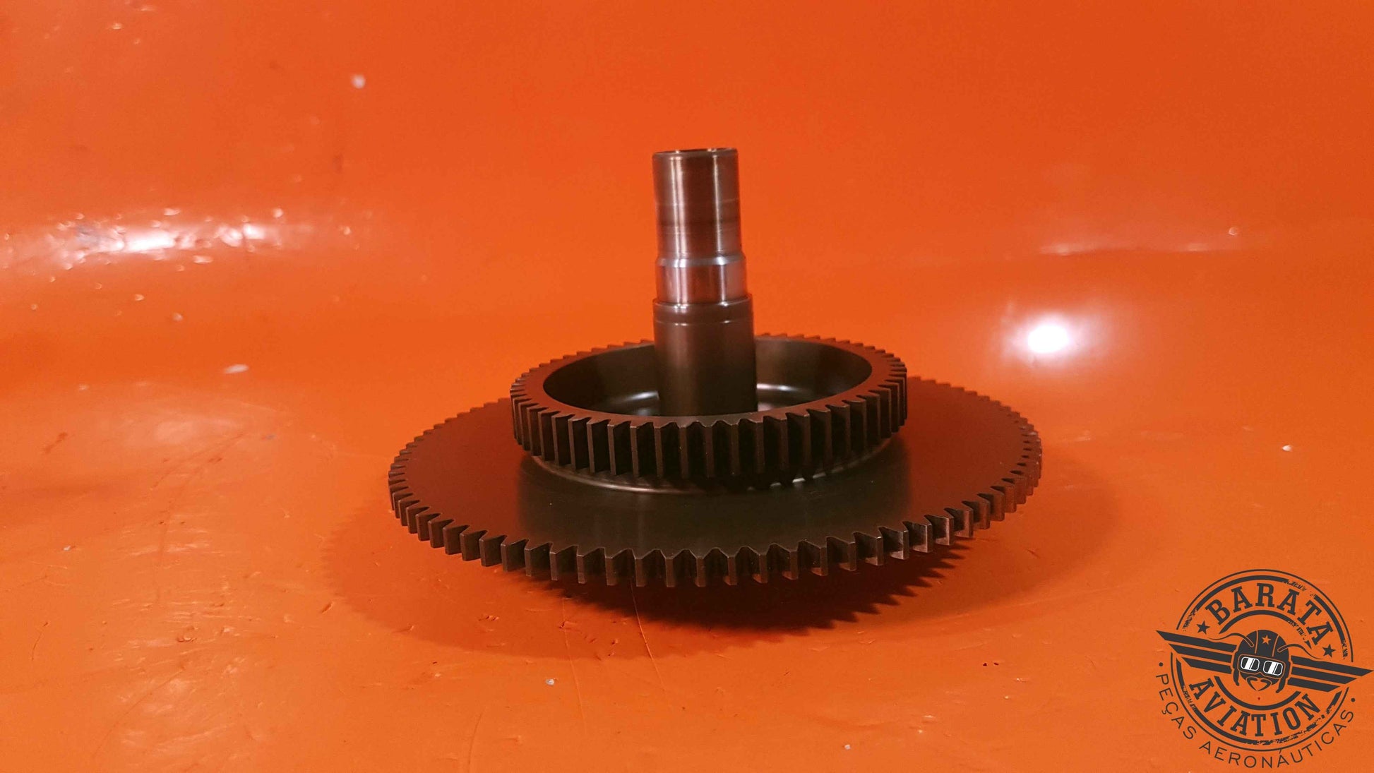 3058041-01   Pratt &  Whitney Gearshaft