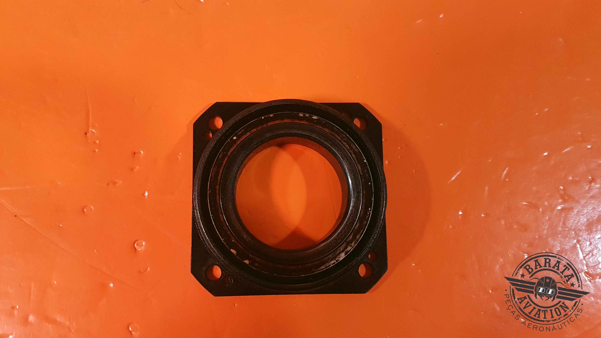 3028004   Pratt & Whitney Bearing Roller Flanged