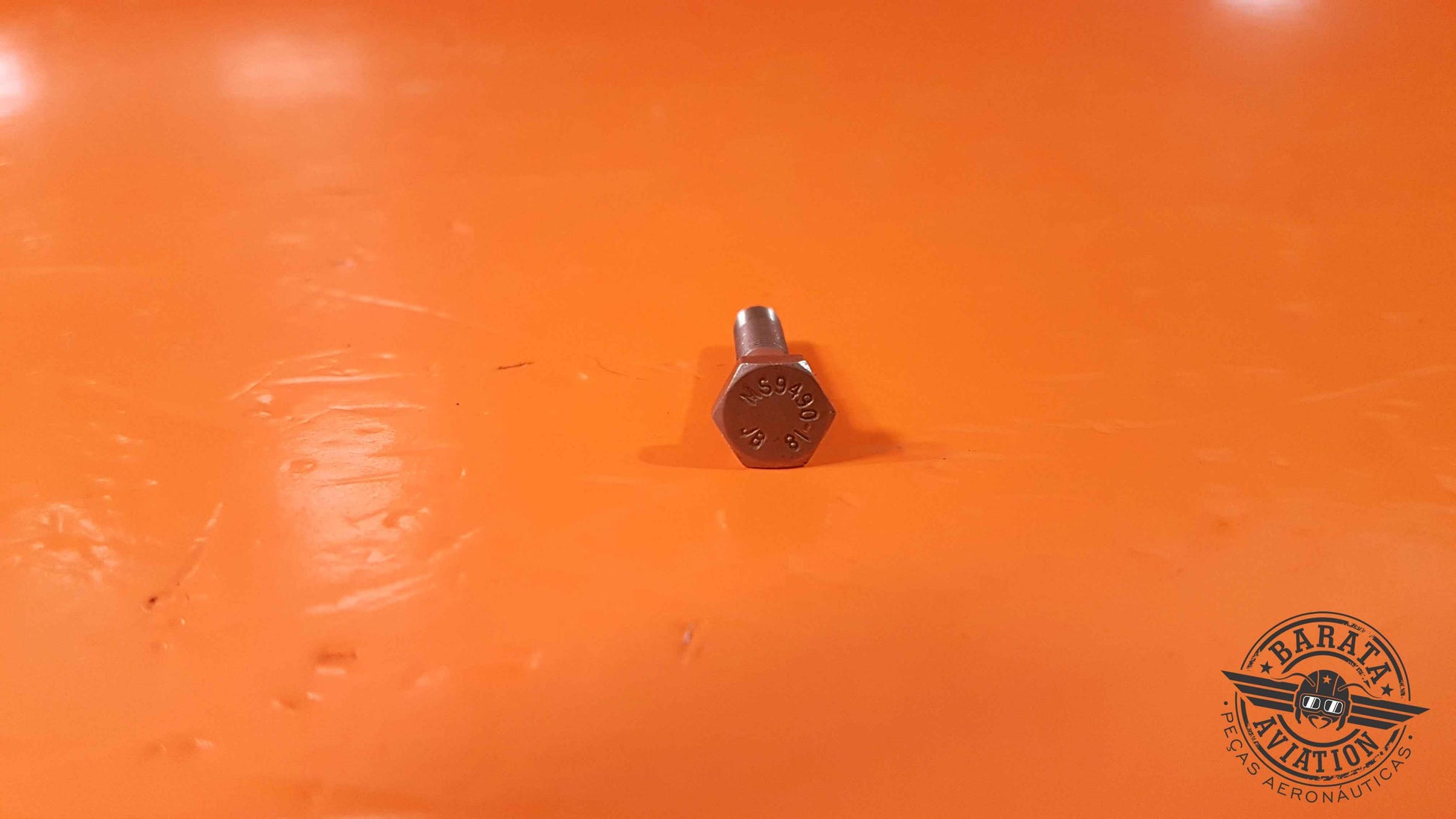 MS9490-18  Pratt & Whitney Bolt